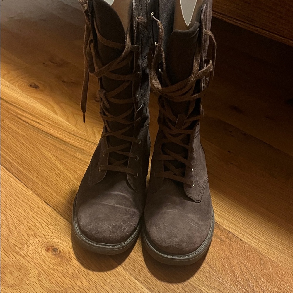 Stylish Brown Suede Lace-Up Boots